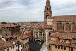 Cosa vedere a Mantova: il panorama dalla Torre dell'Orologio