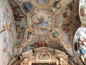 La cappella affrescata di Santa Caterina del Sasso