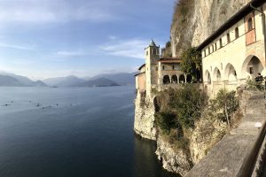 L'eremo di Santa Caterina del Sasso