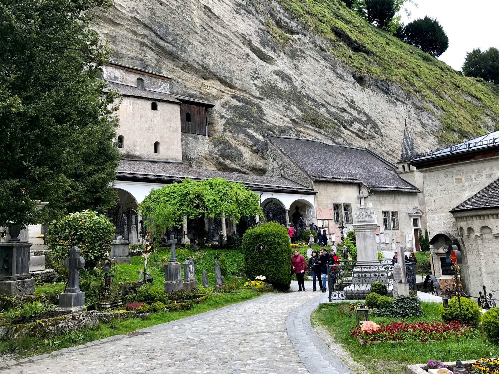 Il cimitero di San Pietro e le catacombe a Salisburgo