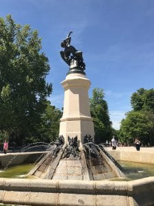 Fontana dell'Ángel Caído a Madrid