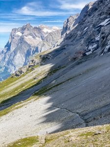 L'Eiger Trail e la vista sul Wetterhorn