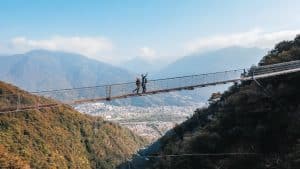 Sospesi sul Ponte Tibetano Carasc a Monte Carasso