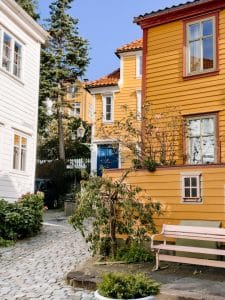 Le wooden house di Nordnes a Bergen